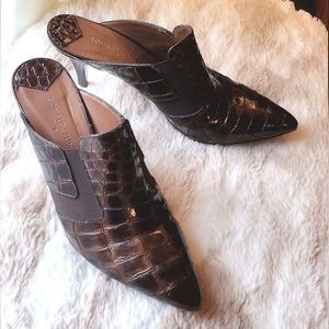 Donald J. Pliner Brown Croc-Embossed Heels